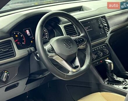 Чорний Фольксваген Atlas, об'ємом двигуна 3.6 л та пробігом 88 тис. км за 26500 $, фото 15 на Automoto.ua