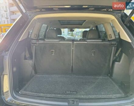 Черный Фольксваген Atlas, объемом двигателя 3.6 л и пробегом 69 тыс. км за 32000 $, фото 13 на Automoto.ua