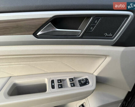 Чорний Фольксваген Atlas, об'ємом двигуна 3.6 л та пробігом 82 тис. км за 29000 $, фото 22 на Automoto.ua