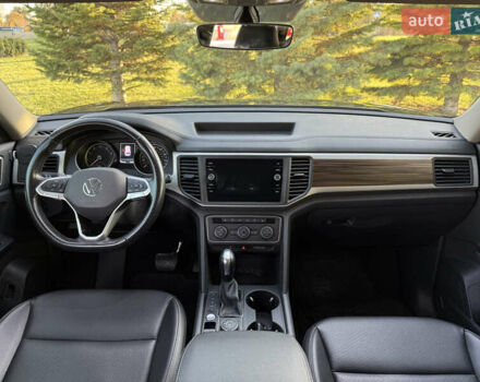 Черный Фольксваген Atlas, объемом двигателя 3.6 л и пробегом 128 тыс. км за 25000 $, фото 6 на Automoto.ua