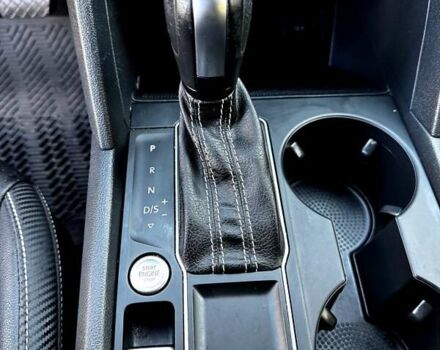 Черный Фольксваген Atlas, объемом двигателя 3.6 л и пробегом 69 тыс. км за 27500 $, фото 37 на Automoto.ua