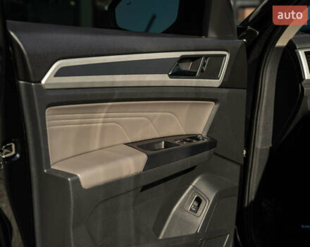 Черный Фольксваген Atlas, объемом двигателя 3.6 л и пробегом 111 тыс. км за 29800 $, фото 46 на Automoto.ua