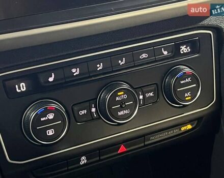 Чорний Фольксваген Atlas, об'ємом двигуна 3.6 л та пробігом 88 тис. км за 26500 $, фото 22 на Automoto.ua