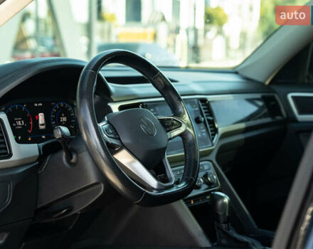 Черный Фольксваген Atlas, объемом двигателя 3.6 л и пробегом 111 тыс. км за 29800 $, фото 23 на Automoto.ua