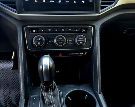 Черный Фольксваген Atlas, объемом двигателя 3.6 л и пробегом 69 тыс. км за 27500 $, фото 36 на Automoto.ua