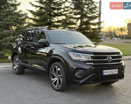 Чорний Фольксваген Atlas, об'ємом двигуна 3.6 л та пробігом 82 тис. км за 29000 $, фото 4 на Automoto.ua