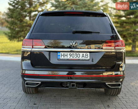 Черный Фольксваген Atlas, объемом двигателя 3.6 л и пробегом 128 тыс. км за 25000 $, фото 25 на Automoto.ua