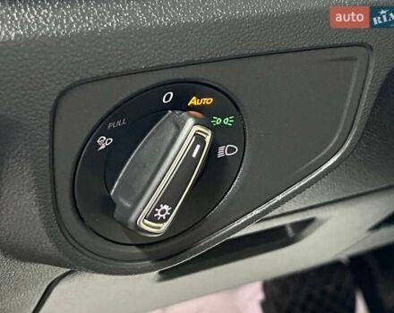 Чорний Фольксваген Atlas, об'ємом двигуна 3.6 л та пробігом 88 тис. км за 26500 $, фото 20 на Automoto.ua