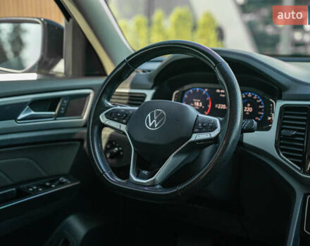 Черный Фольксваген Atlas, объемом двигателя 3.6 л и пробегом 111 тыс. км за 29800 $, фото 25 на Automoto.ua