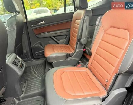 Чорний Фольксваген Atlas, об'ємом двигуна 3.6 л та пробігом 60 тис. км за 32500 $, фото 17 на Automoto.ua