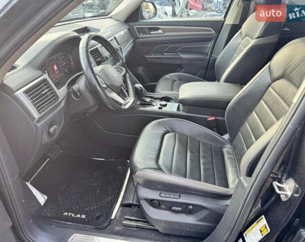 Черный Фольксваген Atlas, объемом двигателя 3.6 л и пробегом 94 тыс. км за 18600 $, фото 14 на Automoto.ua