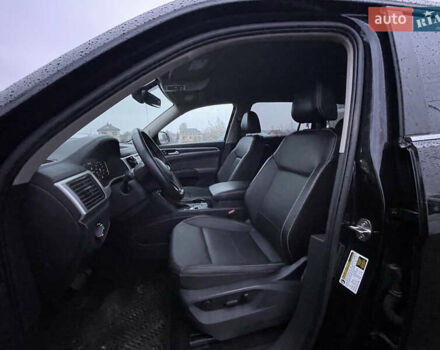 Чорний Фольксваген Atlas, об'ємом двигуна 3.6 л та пробігом 182 тис. км за 19800 $, фото 10 на Automoto.ua