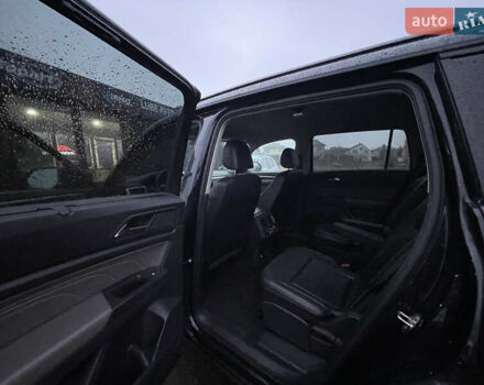 Чорний Фольксваген Atlas, об'ємом двигуна 3.6 л та пробігом 182 тис. км за 19800 $, фото 13 на Automoto.ua