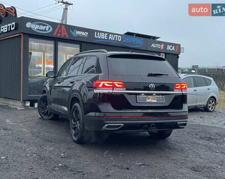 Чорний Фольксваген Atlas, об'ємом двигуна 3.6 л та пробігом 182 тис. км за 19800 $, фото 9 на Automoto.ua