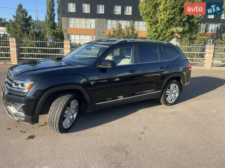 Чорний Фольксваген Atlas, об'ємом двигуна 3.6 л та пробігом 88 тис. км за 25000 $, фото 1 на Automoto.ua