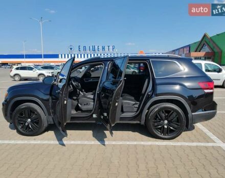 Фольксваген Atlas 2018 в Черновцах на Automoto.ua Черный Фольксваген Atlas, объемом двигателя 3.6 л и пробегом 160 тыс. км за 28500 $, фото 1 на Automoto.ua