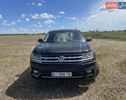 Чорний Фольксваген Atlas, об'ємом двигуна 3.6 л та пробігом 140 тис. км за 26000 $, фото 1 на Automoto.ua