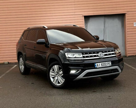 Черный Фольксваген Atlas, объемом двигателя 3.6 л и пробегом 80 тыс. км за 19900 $, фото 1 на Automoto.ua