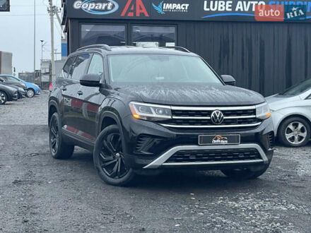 Чорний Фольксваген Atlas, об'ємом двигуна 3.6 л та пробігом 182 тис. км за 19800 $, фото 1 на Automoto.ua