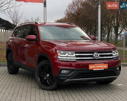 Красный Фольксваген Atlas, объемом двигателя 3.6 л и пробегом 98 тыс. км за 22900 $, фото 2 на Automoto.ua