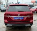 Красный Фольксваген Atlas, объемом двигателя 3.6 л и пробегом 98 тыс. км за 19500 $, фото 5 на Automoto.ua