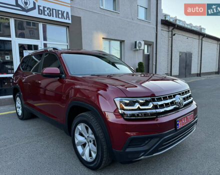 Красный Фольксваген Atlas, объемом двигателя 2 л и пробегом 183 тыс. км за 17200 $, фото 18 на Automoto.ua