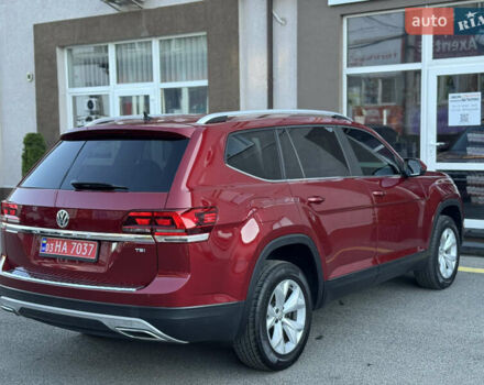 Красный Фольксваген Atlas, объемом двигателя 2 л и пробегом 183 тыс. км за 17200 $, фото 30 на Automoto.ua