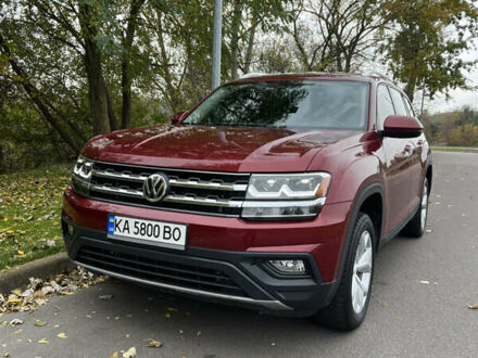 Красный Фольксваген Atlas, объемом двигателя 3.6 л и пробегом 29 тыс. км за 16900 $, фото 1 на Automoto.ua
