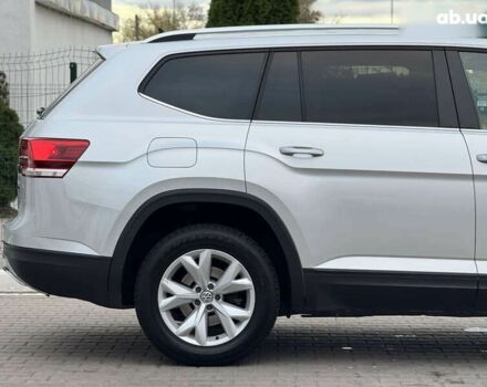Фольксваген Atlas, объемом двигателя 3.6 л и пробегом 129 тыс. км за 21900 $, фото 14 на Automoto.ua