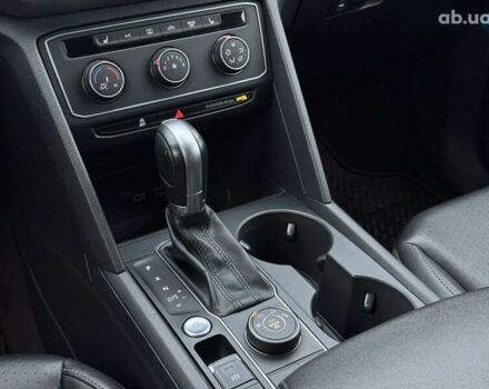 Фольксваген Atlas, объемом двигателя 3.6 л и пробегом 129 тыс. км за 21900 $, фото 29 на Automoto.ua