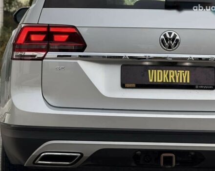 Фольксваген Atlas, объемом двигателя 3.6 л и пробегом 129 тыс. км за 21900 $, фото 17 на Automoto.ua