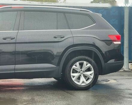 Фольксваген Atlas 2018 в Киеве на Automoto.ua Фольксваген Atlas, объемом двигателя 2 л и пробегом 161 тыс. км за 20800 $, фото 24 на Automoto.ua