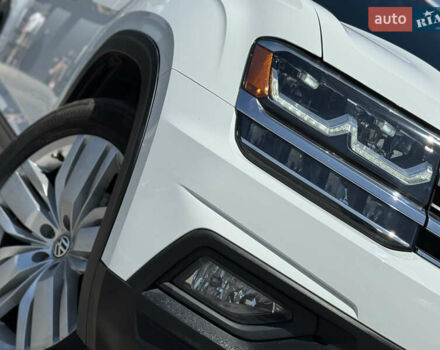 Фольксваген Atlas, объемом двигателя 0 л и пробегом 98 тыс. км за 19000 $, фото 9 на Automoto.ua