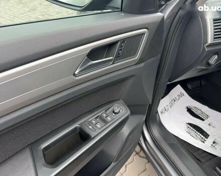 Фольксваген Atlas, объемом двигателя 2 л и пробегом 152 тыс. км за 18490 $, фото 11 на Automoto.ua