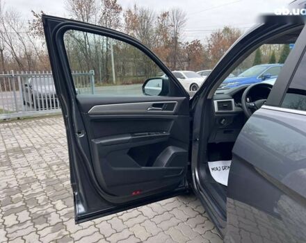 Фольксваген Atlas, объемом двигателя 2 л и пробегом 152 тыс. км за 18490 $, фото 10 на Automoto.ua