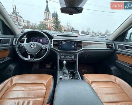 Фольксваген Atlas, об'ємом двигуна 3.6 л та пробігом 68 тис. км за 25500 $, фото 29 на Automoto.ua