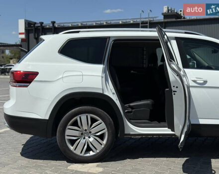 Фольксваген Atlas, объемом двигателя 0 л и пробегом 98 тыс. км за 19000 $, фото 41 на Automoto.ua