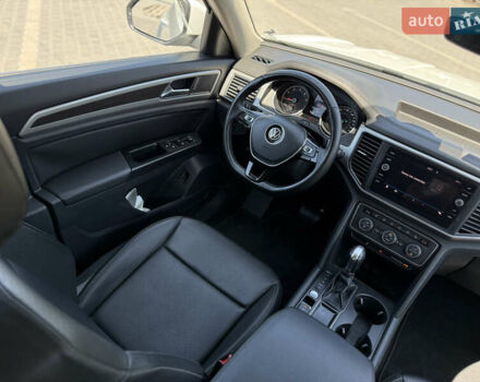 Фольксваген Atlas, объемом двигателя 0 л и пробегом 98 тыс. км за 19000 $, фото 40 на Automoto.ua