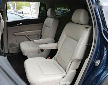 Фольксваген Atlas, объемом двигателя 2 л и пробегом 9 тыс. км за 32900 $, фото 9 на Automoto.ua