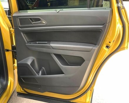 Желтый Фольксваген Atlas, объемом двигателя 3.6 л и пробегом 122 тыс. км за 27290 $, фото 22 на Automoto.ua