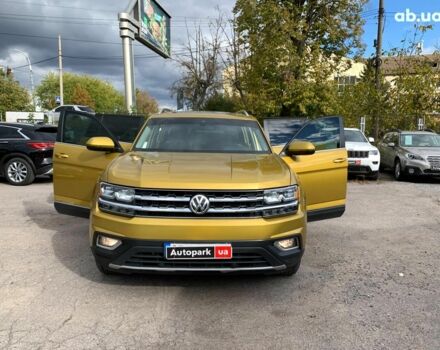 Желтый Фольксваген Atlas, объемом двигателя 3.6 л и пробегом 122 тыс. км за 27290 $, фото 20 на Automoto.ua