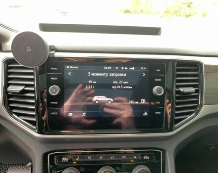 Желтый Фольксваген Atlas, объемом двигателя 3.6 л и пробегом 122 тыс. км за 27290 $, фото 36 на Automoto.ua