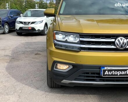 Желтый Фольксваген Atlas, объемом двигателя 3.6 л и пробегом 122 тыс. км за 27290 $, фото 11 на Automoto.ua