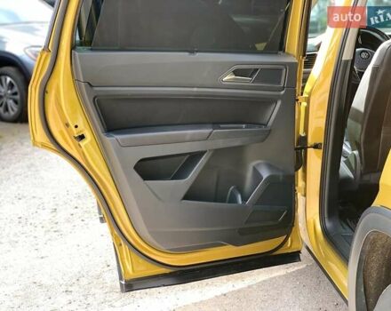 Фольксваген Atlas 2017 в Виннице на Automoto.ua Желтый Фольксваген Atlas, объемом двигателя 3.6 л и пробегом 122 тыс. км за 27290 $, фото 25 на Automoto.ua