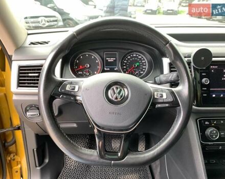 Фольксваген Atlas 2017 в Виннице на Automoto.ua Желтый Фольксваген Atlas, объемом двигателя 3.6 л и пробегом 122 тыс. км за 27290 $, фото 34 на Automoto.ua