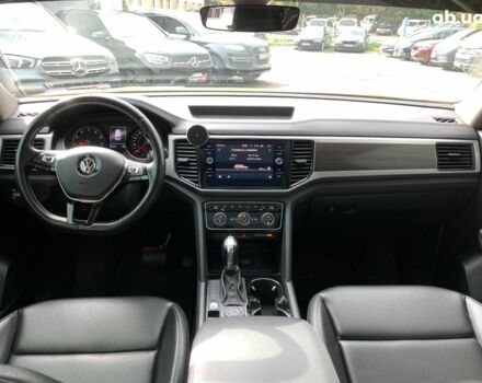 Желтый Фольксваген Atlas, объемом двигателя 3.6 л и пробегом 122 тыс. км за 27290 $, фото 33 на Automoto.ua