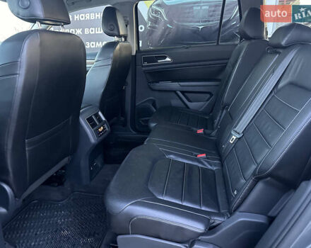 Серый Фольксваген Atlas, объемом двигателя 3.6 л и пробегом 143 тыс. км за 24300 $, фото 9 на Automoto.ua