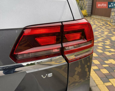 Серый Фольксваген Atlas, объемом двигателя 3.6 л и пробегом 74 тыс. км за 18999 $, фото 29 на Automoto.ua