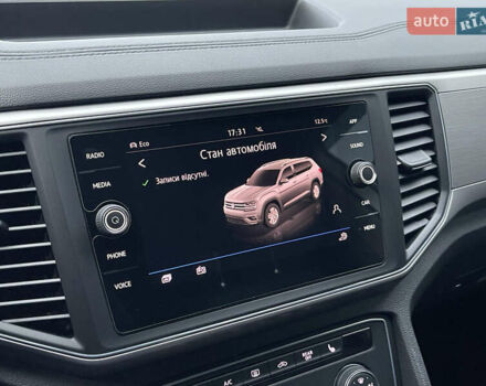 Серый Фольксваген Atlas, объемом двигателя 3.6 л и пробегом 87 тыс. км за 22900 $, фото 51 на Automoto.ua