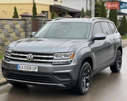 Серый Фольксваген Atlas, объемом двигателя 3.6 л и пробегом 74 тыс. км за 18999 $, фото 24 на Automoto.ua